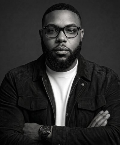 MEET CJ BENJAMIN